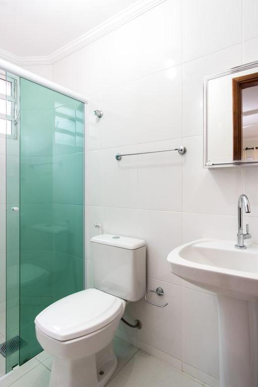 Apartamento A 100 Metros Da Praia, Bem Localizado, Com Ar Condicionado E Wi-Fi -23 - Edificio Lenamar II Убатуба Экстерьер фото